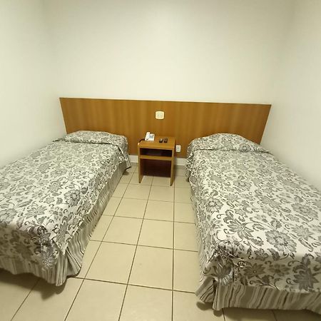 Hotel Flat Alameda Araçatuba Esterno foto